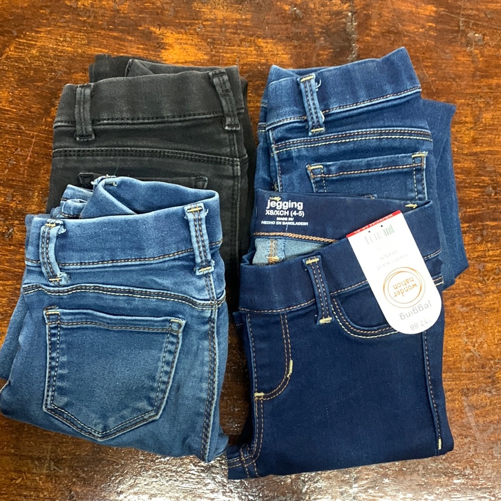 Lot of 4 pair of Wonder Nation elastic waist jeggings, little girls size 4/5